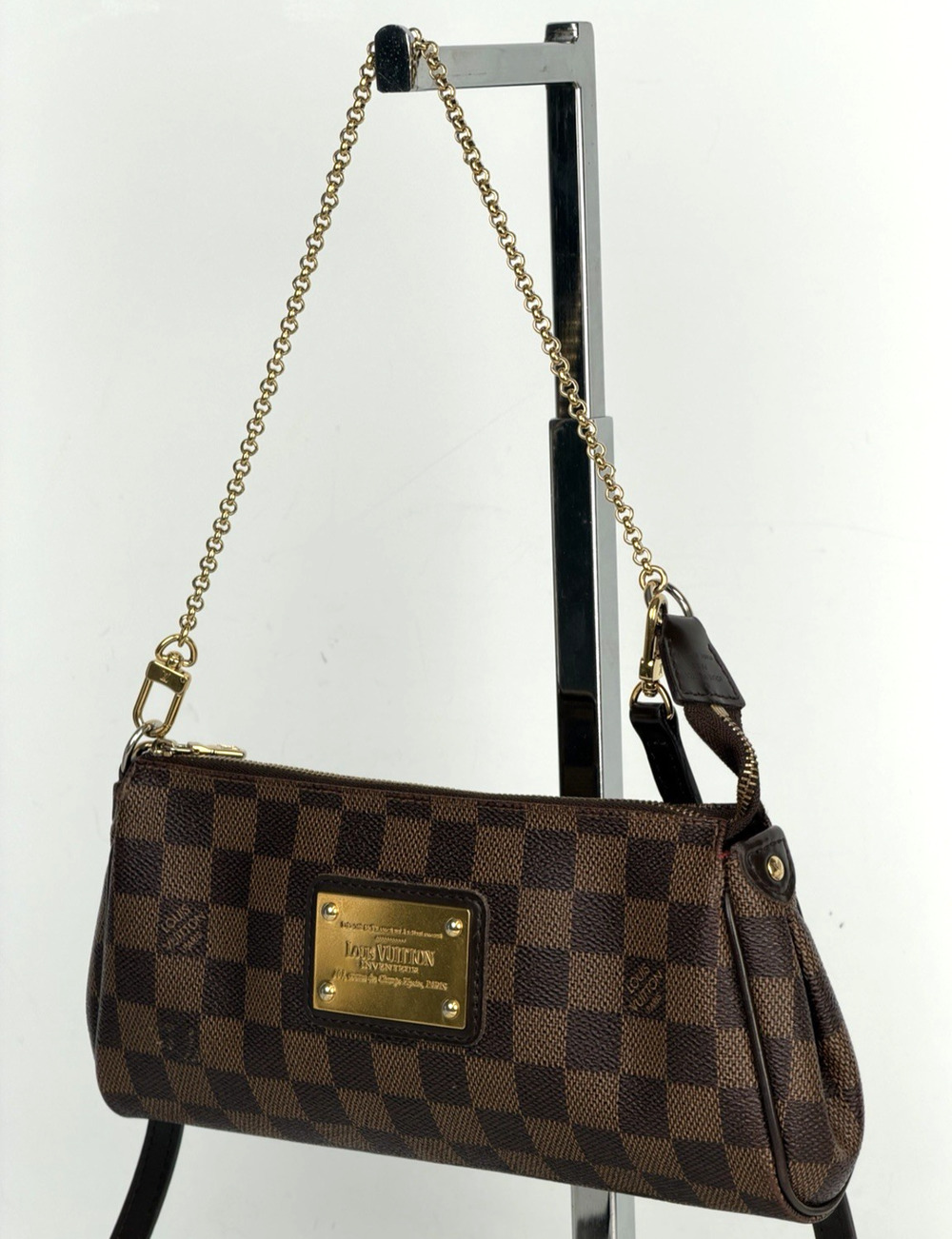 Louis Vuitton Eva Clutch Bag in Damier Ebene Coated Canvas 2017 S02